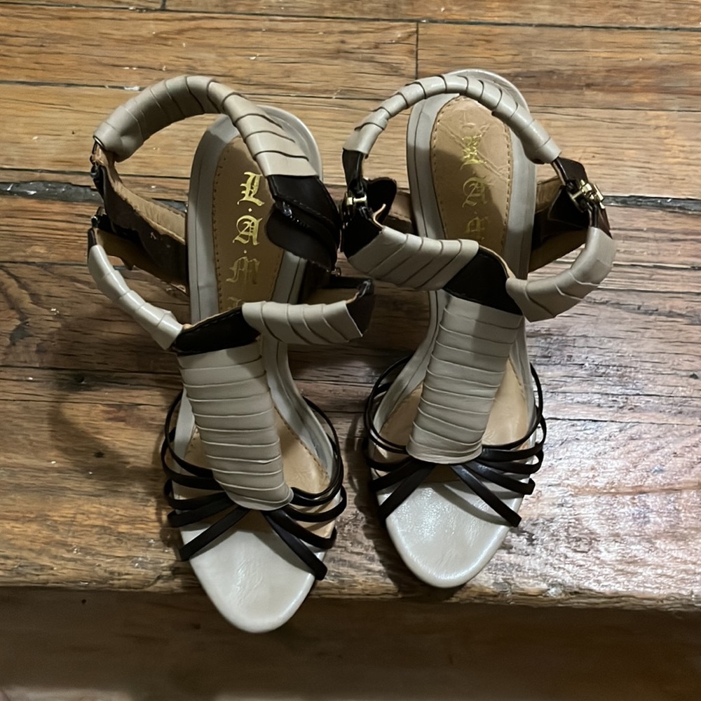 Buy - Picture 3 of 8